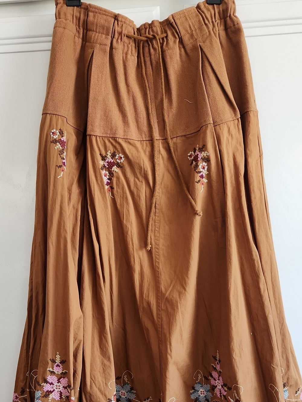 NWT..Free People Brown Asymmetrical Handkerchief Hem Embroidered Skirt - Picture 3 of 15